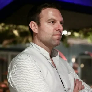 Ο Κασσελάκης απαντά στη Μάλαμα: «Δεν πιστεύω στις πιέσεις, στα τελεσίγραφα και στις αποχωρήσεις ως τρόπο επίλυσης των διαφορών»