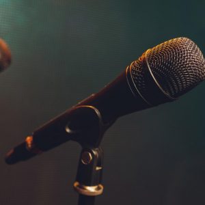 Νεαρός τραγουδιστής θα καταγγείλει την Πέμπτη τον διάσημο Έλληνα – «Η αξιοπρέπεια δεν είναι διαπραγματεύσιμη», τόνισε