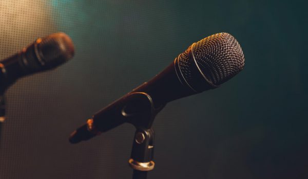 Νεαρός τραγουδιστής θα καταγγείλει την Πέμπτη τον διάσημο Έλληνα – «Η αξιοπρέπεια δεν είναι διαπραγματεύσιμη», τόνισε