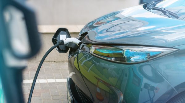 Κινούμαι Ηλεκτρικά ΙΙΙ: Επεκτείνεται έως 31 Μαρτίου 2026 η διάρκεια του προγράμματος