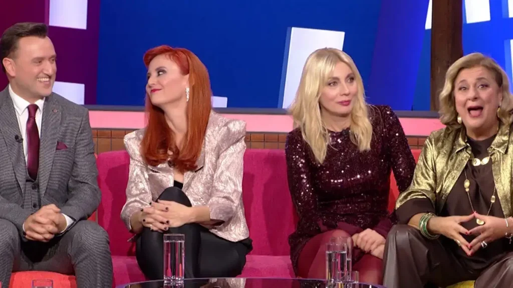 Στο Πάρα Πέντε: Το Twitter αποθέωσε την επιστροφή της σειράς – «20 χρόνια μετά γράφει ακόμη ιστορία»