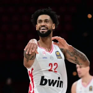 Ο Τάιλερ Ντόρσεϊ αναδείχθηκε MVP της 11ης αγωνιστικής της GBL με ιστορική εμφάνιση