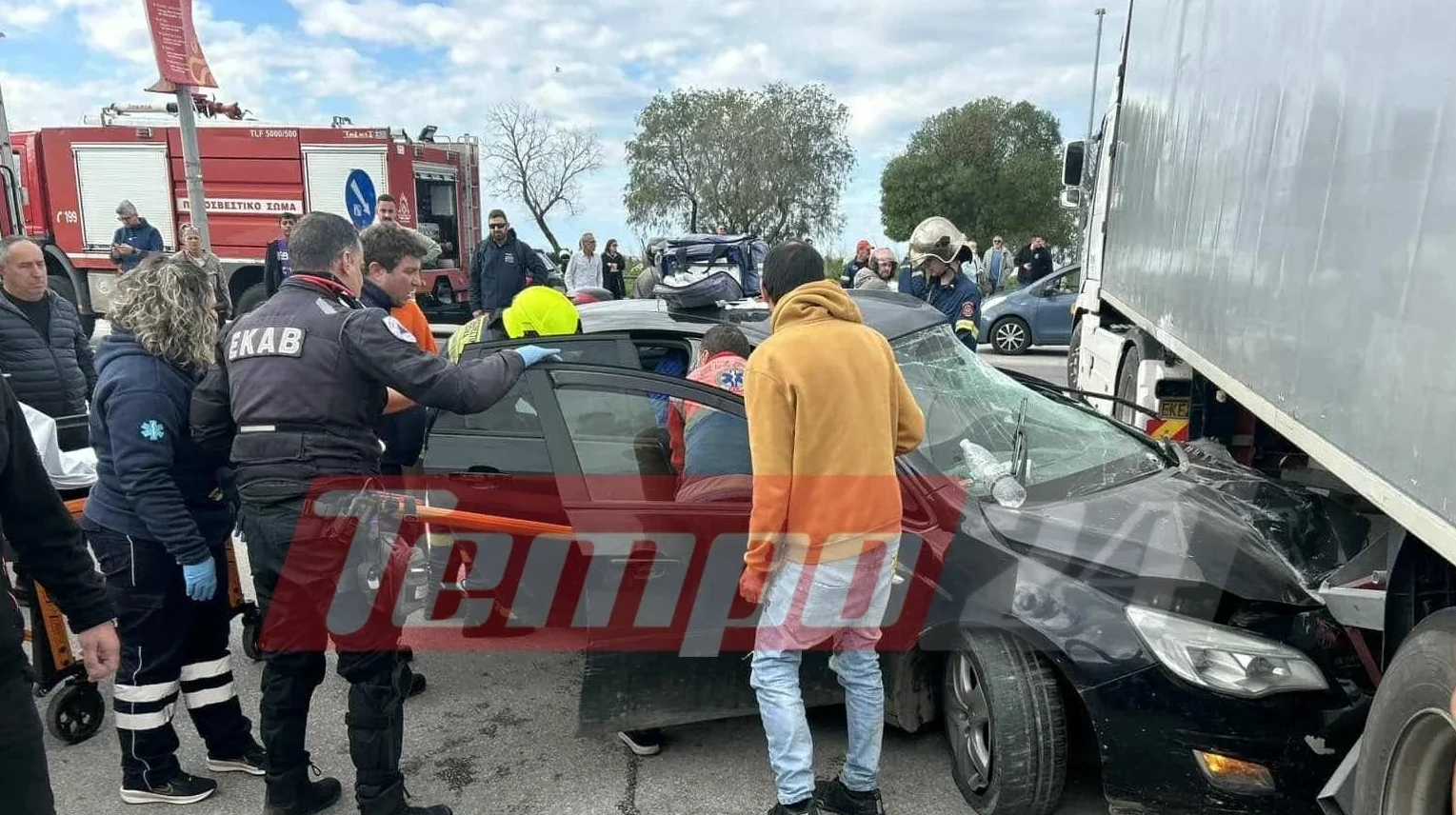 Σοβαρό τροχαίο στην Πάτρα με τραυματία έγκυο οδηγό