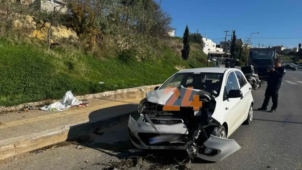 Θανατηφόρο τροχαίο στο Ηράκλειο: Μηχανή «καρφώθηκε» με ταχύτητα πάνω σε αυτοκίνητα – Ένας νεκρός και μία τραυματίας