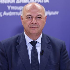 Το υπ. Αγροτικής Ανάπτυξης απαντά στην κλιμάκωση των μπλόκων: Ναι στα λογικά αιτήματα, όχι στην ταλαιπωρία της κοινωνίας