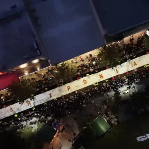 Περιστέρι: Η βασιλόπιτα «γίγας» έσπασε παγκόσμιο ρεκόρ – Ξεπερνά τα 80.000 κομμάτια, ζυγίζει 10 τόνους και φτάνει τα 100 μέτρα