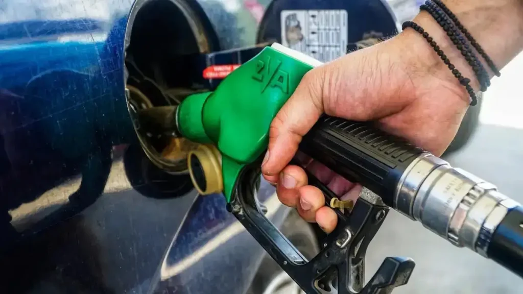 ΑΑΔΕ: Σε λειτουργία η ψηφιακή πλατφόρμα για τον έλεγχο των ιδιωτικών πρατηρίων καυσίμων