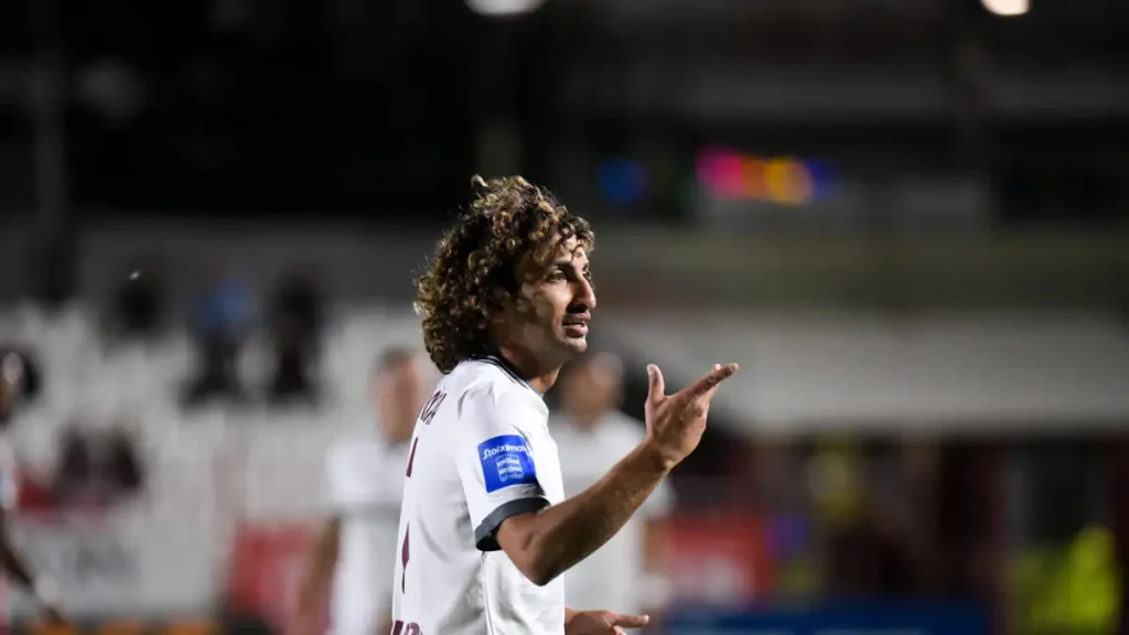 Ο Ουάρντα έκλεισε στον Ηρακλή