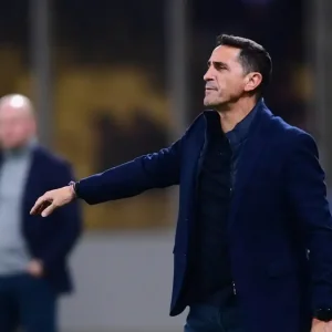 ΠΑΟΚ – Άρης: Κλειστά χαρτιά από τον Χιμένεθ, δεν ανακοίνωσε αποστολή για την Τούμπα