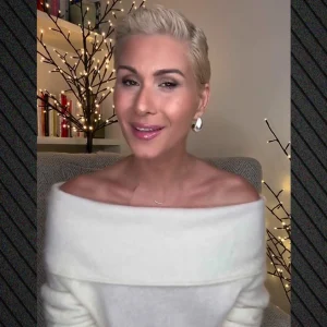 Δείτε βίντεο: Συγκινεί η εξομολόγηση της Άννας Κανδαράκη, «πάλεψα για δεύτερη φορά με τον καρκίνο»