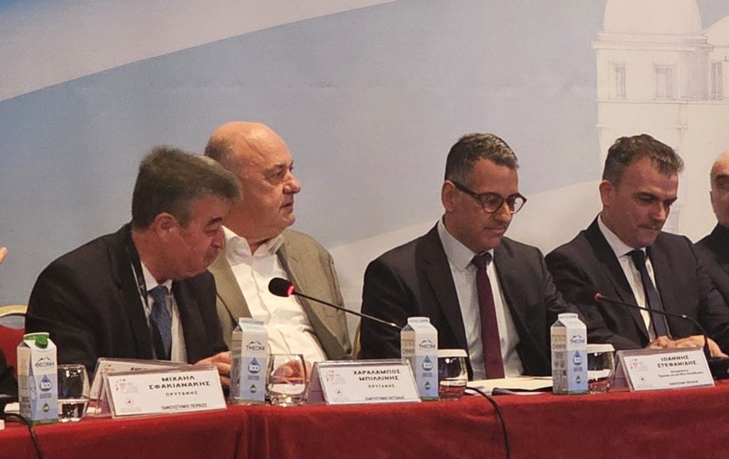 Στην 110η Σύνοδο Πρυτάνεων ο Πρόεδρος του Δημοτικού Συμβουλίου Μάκης Πρέντζας