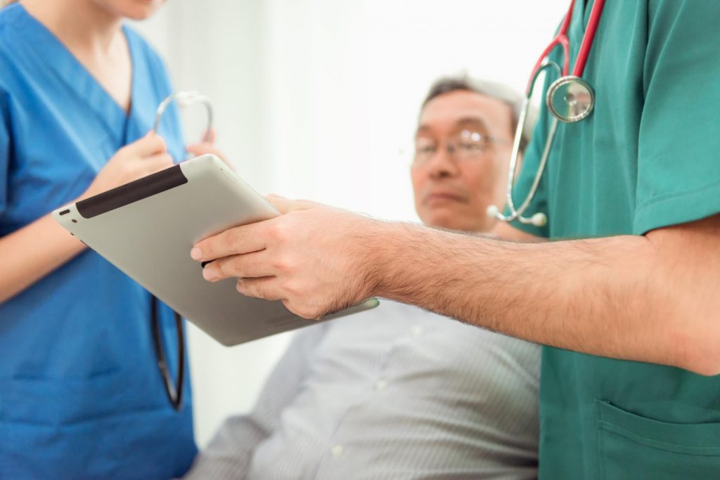 Καρκίνος προστάτη: Ποια είναι τα πρώτα ανησυχητικά συμπτώματα; Γιατρός του Χάρβαρντ εξηγεί