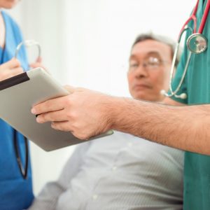 Καρκίνος προστάτη: Ποια είναι τα πρώτα ανησυχητικά συμπτώματα; Γιατρός του Χάρβαρντ εξηγεί