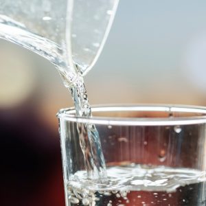 Η καλύτερη ώρα για να πίνετε νερό ώστε να ενισχύσετε τον μεταβολισμό σας