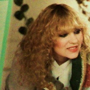 Πέθανε η Βάσω Μεσσηνέζη, η πρώτη ερμηνεύτρια που συνεργάστηκε με τον Θάνο Μικρούτσικο