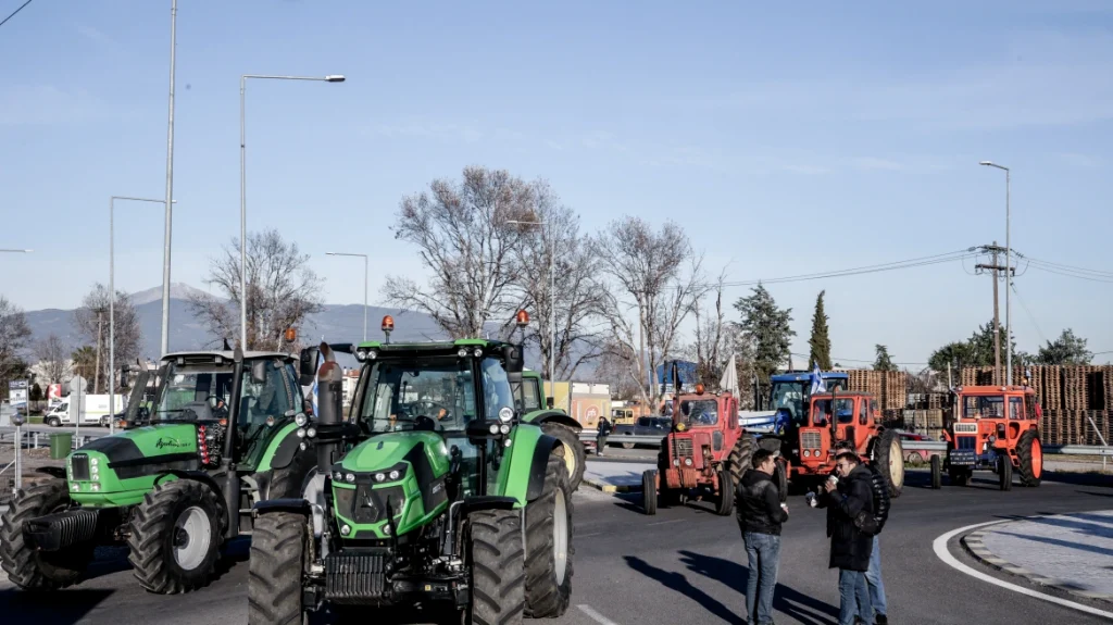 Κάθοδο των αγροτών με τρακτέρ στην Αθήνα προτείνει στην Πανελλαδική το μπλόκο της Νίκαιας