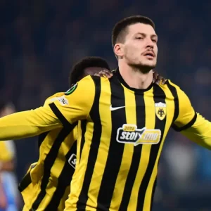 ΑΕΚ: Με δίδυμο Γιόβιτς – Βάργκα στην κορυφή της επίθεσης κόντρα στον Παναθηναϊκό