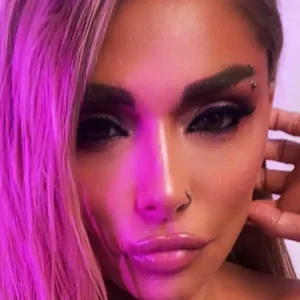 Αγγελική Ηλιάδη: Χαμός στα social media με νέες φωτογραφίες της – «”Τουταγχαμών”, “Απόκριες”», γράφουν οι followers της