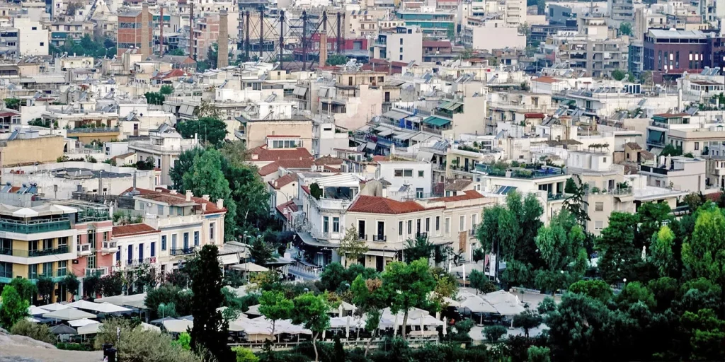 Στον «πάγο» ως το τέλος του έτους και ο Φόρος Υπεραξίας στα ακίνητα - Πότε πληρώνουν ΦΠΑ