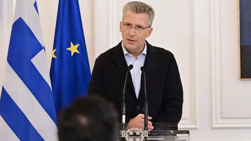 Σκέρτσος: Πώς μειώθηκαν οι πνιγμοί στη θάλασσα με τη συμβολή ενός ανθρώπου που έχασε το παιδί του σε θαλάσσιο δυστύχημα