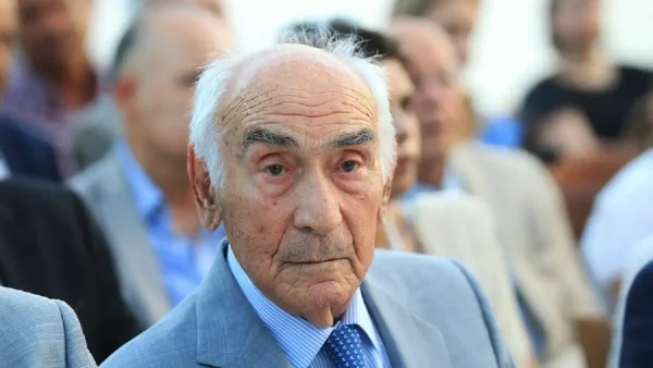 Πέθανε ο Αλέξανδρος Παπαδόγγονας, υπουργός κυβερνήσεων της ΝΔ