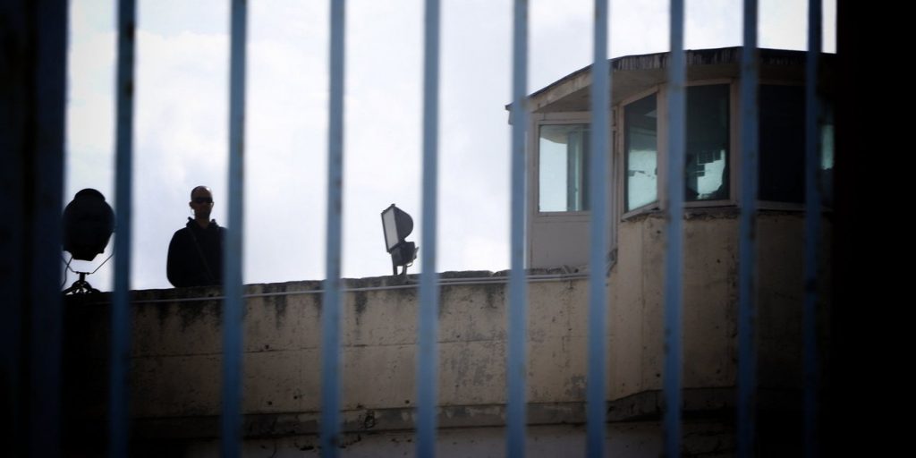 Φυλακές Μαλανδρίνου: Αιματηρή επίθεση στον Αλβανό εκτελεστή «Δήμο» -Ο «εγκέφαλος» της απόπειρας δολοφονίας του Γιάννη Λάλα