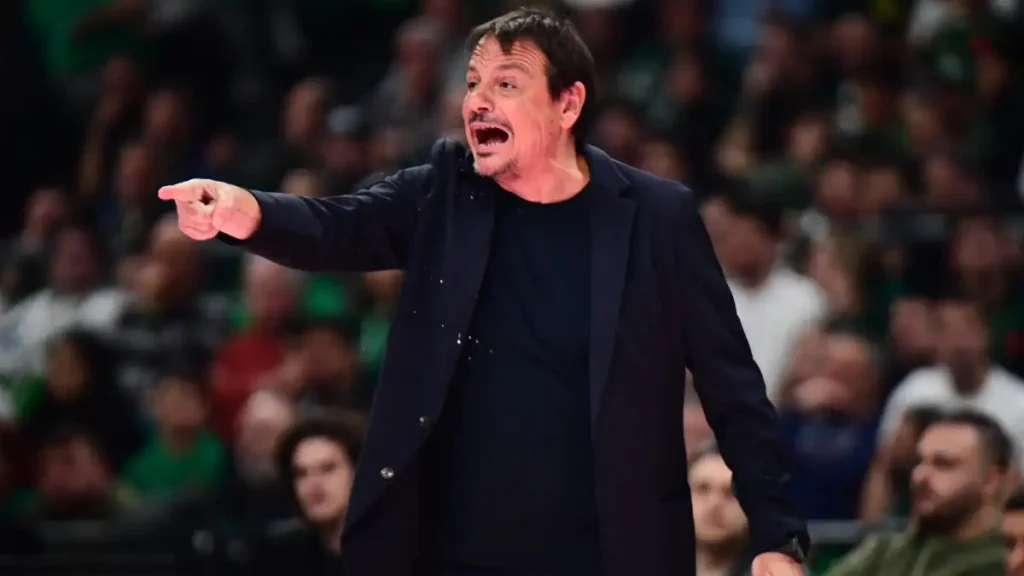 Εργκίν Αταμάν: «Έλεγαν πως είμαι Τούρκος και πρέπει να φύγω από την Ελλάδα»