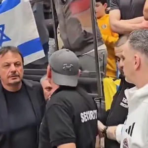 Γιαννακόπουλος προς τη Euroleague για τις ύβρεις σε Άταμαν: «Πότε θα τιμωρηθούν με πρόστιμο οι σύλλογοι;»