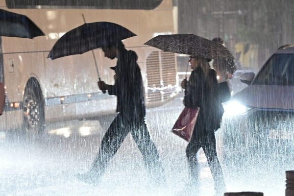 Έκτακτο δελτίο καιρού από την ΕΜΥ: Έρχονται ισχυρές βροχές και καταιγίδες - Οι 6 περιοχές που θα πλήξει η κακοκαιρία