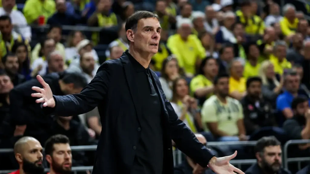 Μπαρτζώκας: Νομίζω πως υπάρχει δικαιολογία για την ήττα από τη Φενέρμπαχτσε