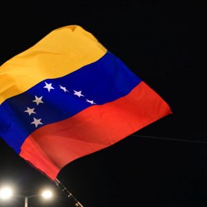 Διεθνείς αντιδράσεις για τη σύλληψη Μαδούρο: Ρωσία, Κίνα και χώρες της ΕΕ ζητούν αποκλιμάκωση