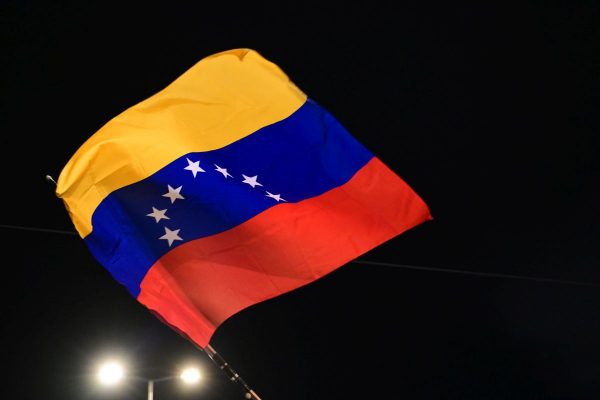 Διεθνείς αντιδράσεις για τη σύλληψη Μαδούρο: Ρωσία, Κίνα και χώρες της ΕΕ ζητούν αποκλιμάκωση