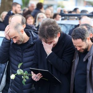 Θλίψη σε Καρδίτσα και Τρίκαλα: Βαρύ κλίμα στις κηδείες της Σταυρούλας, της Αναστασίας, της Αγάπης