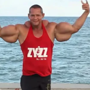 Πέθανε στα 55 του ο Βραζιλιάνος «Ποπάι», φούσκωνε τα μπράτσα του με ενέσεις ορυκτέλαιου