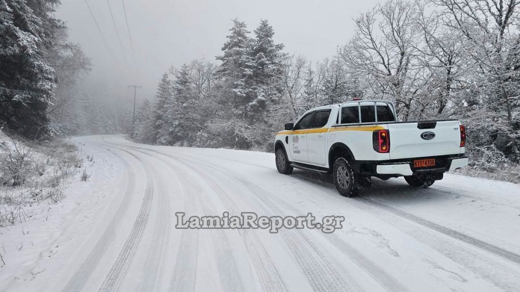 Καιρός: Το επόμενο 24ωρο θα είναι το πιο δύσκολο - Πυκνές χιονοπτώσεις σε ημιορεινά και ορεινά, ισχυρές καταιγίδες στα πεδινά