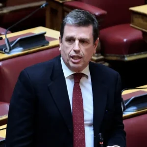 Μετά τον Άδωνι Γεωργιάδη και ο Δημήτρης Καιρίδης έριξε βολές στον Νίκο Δένδια: «Η πολιτική είναι θυσία και προσωπική διακινδύνευση»