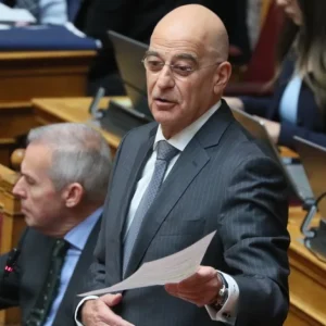 Δένδιας: Δεν μπορούμε να κάνουμε τις Ένοπλες Δυνάμεις ΔΕΚΟ της δεκαετίας του '80 επειδή πλησιάζουν εκλογές