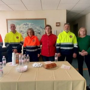 Η Διασωστική Ομάδα Εθελοντών Στυλίδας δίπλα σε άτομα ΑμεΑ στο Παράρτημα του Δομοκού