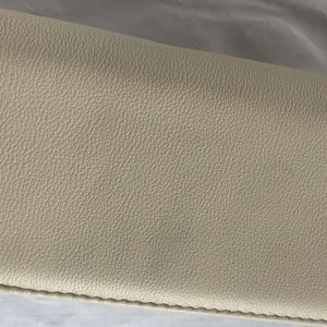 Βρέθηκε σε αστικό λεωφορείο το πορτοφόλι της φωτογραφίας