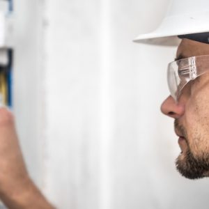 Η Unipakhellas Central αναζητά ηλεκτρολόγο βάρδιας