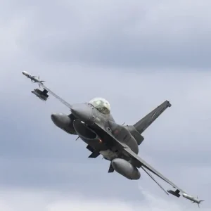 Νέα τουρκική πρόκληση στο Αιγαίο με πέντε παραβιάσεις και δύο παραβάσεις από F-16 και UAV