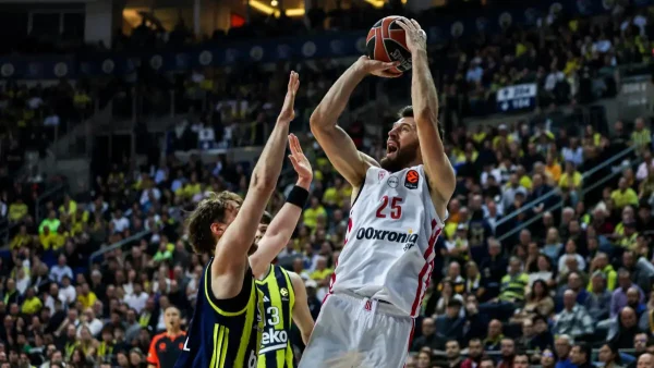 Φενέρμπαχτσε – Ολυμπιακός 88-80: Πάλεψε σαν λιοντάρι αλλά απουσίες και Μπόλντγουιν τον λύγισαν