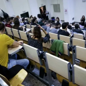 Διεγράφησαν πάνω από 300.000 «αιώνιοι» φοιτητές από τα Ελληνικά Πανεπιστήμια