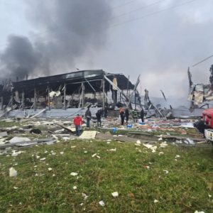 Τραγωδία: Τέσσερις εργαζόμενες νεκρές και αγνοείται μία ακόμη, από την καταστροφική πυρκαγιά στο εργοστάσιο στα Τρίκαλα