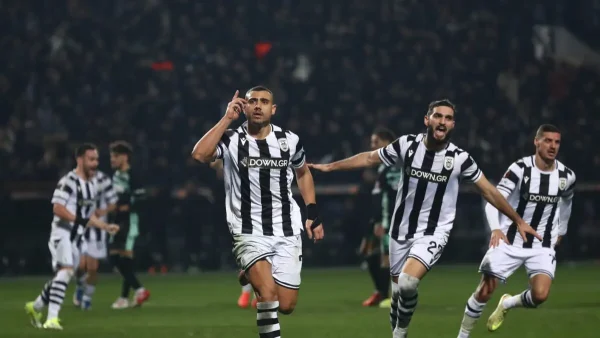 ΠΑΟΚ – Μπέτις: Ο Γιακουμάκης από την άσπρη βούλα έκανε το 2-0 για τους Θεσσαλονικείς