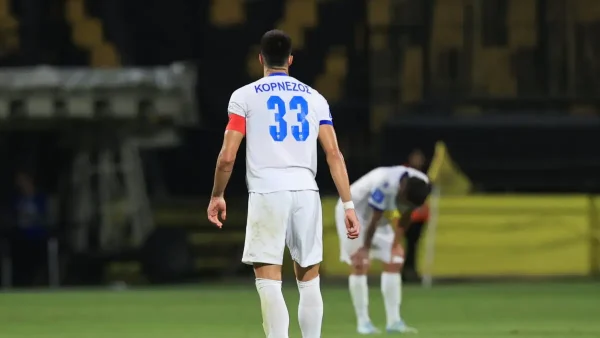 Ο Λεβαδειακός ενισχύει την αμυντική του γραμμή με τον Γιώργο Κορνέζο