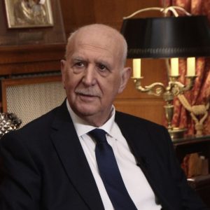 Θρήνος για τον ξαφνικό χαμό του Γιώργου Παπαδάκη: Το «Καλημέρα Ελλάδα», η γυναίκα της ζωής του και οι σταθμοί της πορείας του