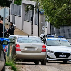 Γλυφάδα: Ποινική δίωξη στον 46χρονο που δολοφόνησε τον 80χρονο πατέρα του