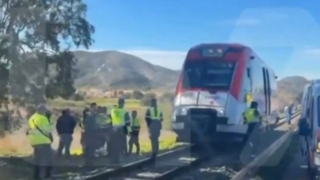 Τρένο συγκρούστηκε με γερανό στην Καρθαγένη της Ισπανίας