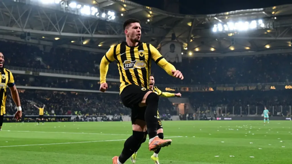 Η ΑΕΚ με τον Λούκα Γιόβιτς «καθάρισε» τον Παναθηναϊκό με 4-0